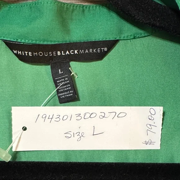 White House Black Market Vibrant Green Blouse - Picture 7 of 7